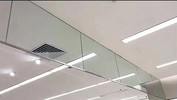 挡烟垂壁